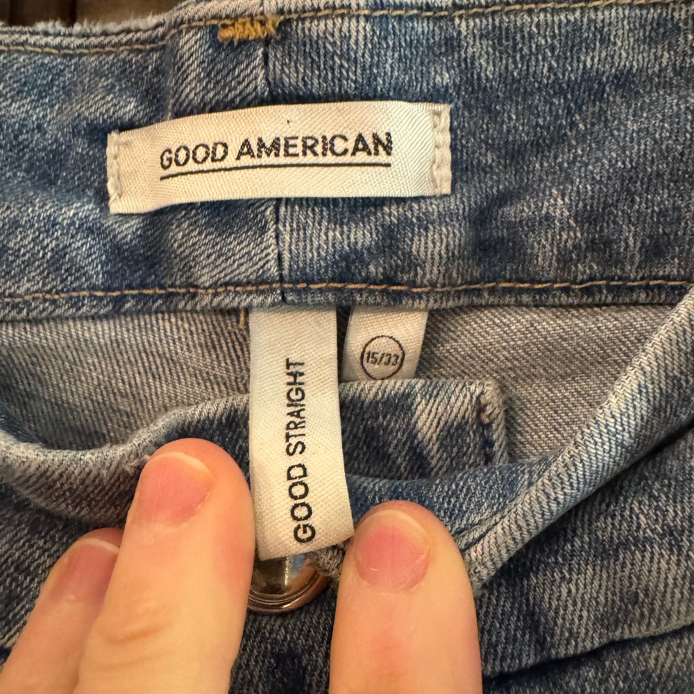 Good American Distressed jeans - Picture 2 of 5